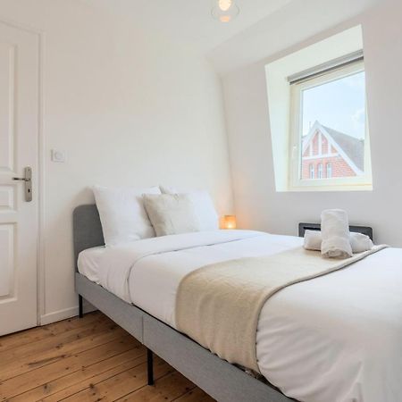 Charming 2-Bedroom Apartment At Croise Laroche Marcq-en-Baroeul Kültér fotó