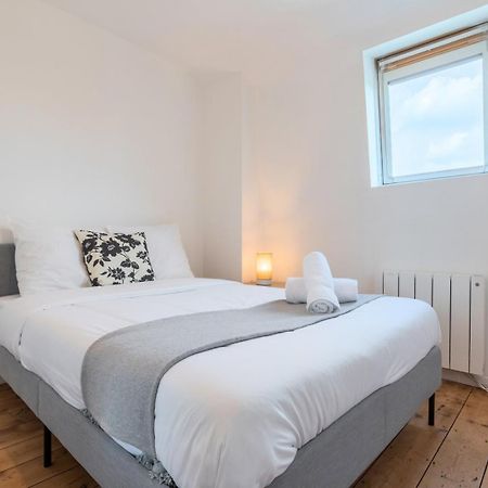 Charming 2-Bedroom Apartment At Croise Laroche Marcq-en-Baroeul Kültér fotó