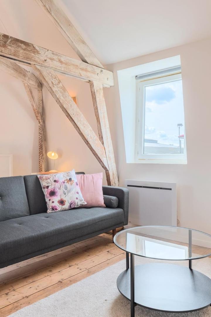 Charming 2-Bedroom Apartment At Croise Laroche Marcq-en-Baroeul Kültér fotó